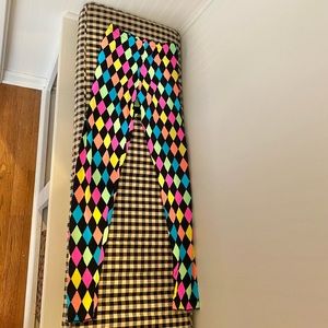Perfect for a costume or just for a fun night out! Bright colored leggings!!